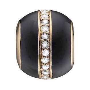 Køb model 623-G105black, Sort kugle med ring af  26 glitrende hvide topaz her hos Houmann.dk